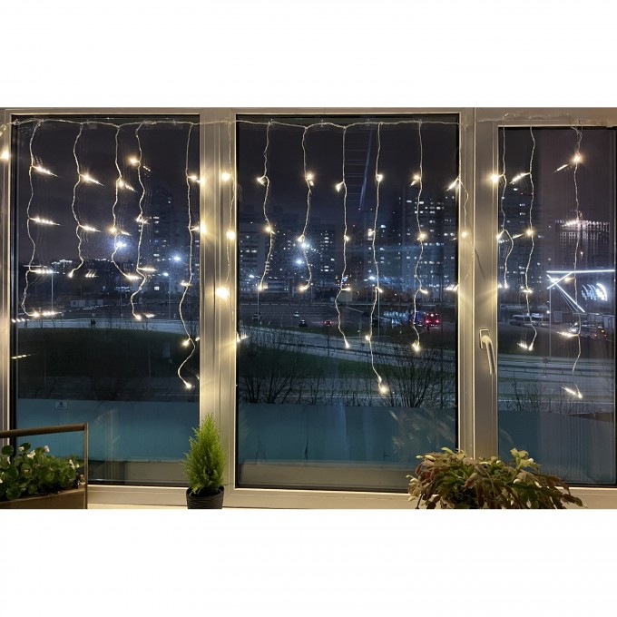 Гирлянда ЭРА ENOB-2B LED БАХРОМА 2м*1м теплый свет 24V IP44 B0041907 Гирлянда ЭРА ENOB-2B LED БАХРОМА 2м*1м теплый свет 24V IP44 B0041907