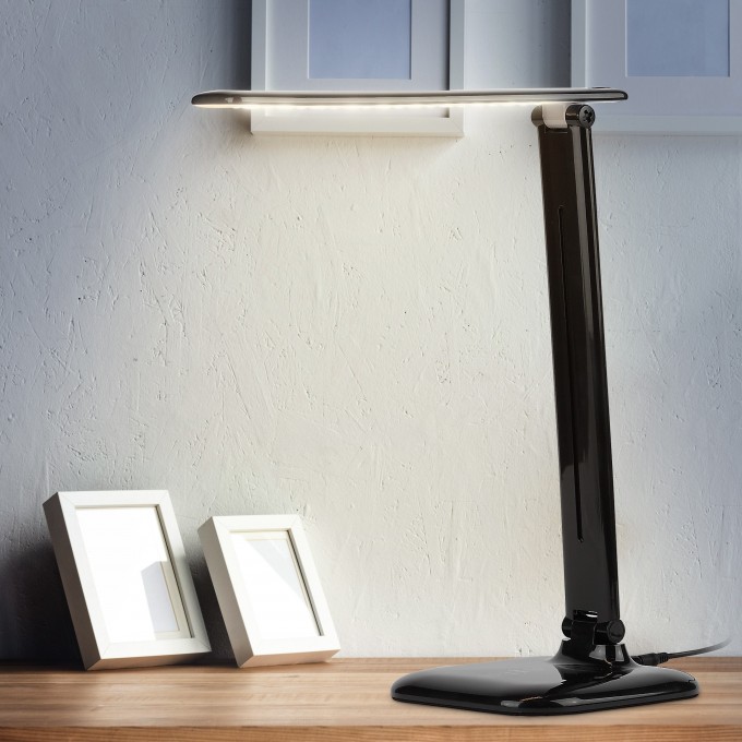 Настольный светильник ЭРА NLED-462-10W-BK черный B0031613 Настольный светильник ЭРА NLED-462-10W-BK черный B0031613